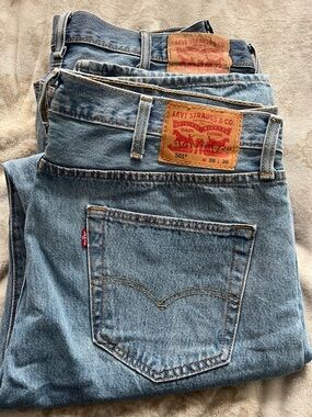 2 pairs DEAL! Levi's Men's Straight Light Blue Denim Jeans